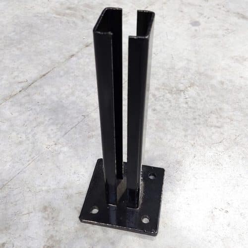 zwarte voetplaat voor koker 60x60mm